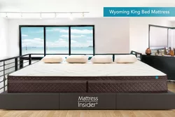 Come organizzare i cuscini su un letto king size